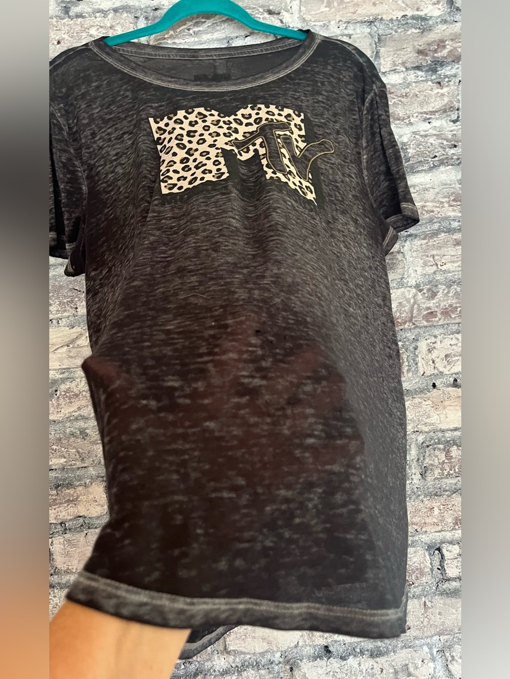 MTV Leopard Logo Black Short Sleeve Tee Sheer feel excellent condition - Picture 4 of 6